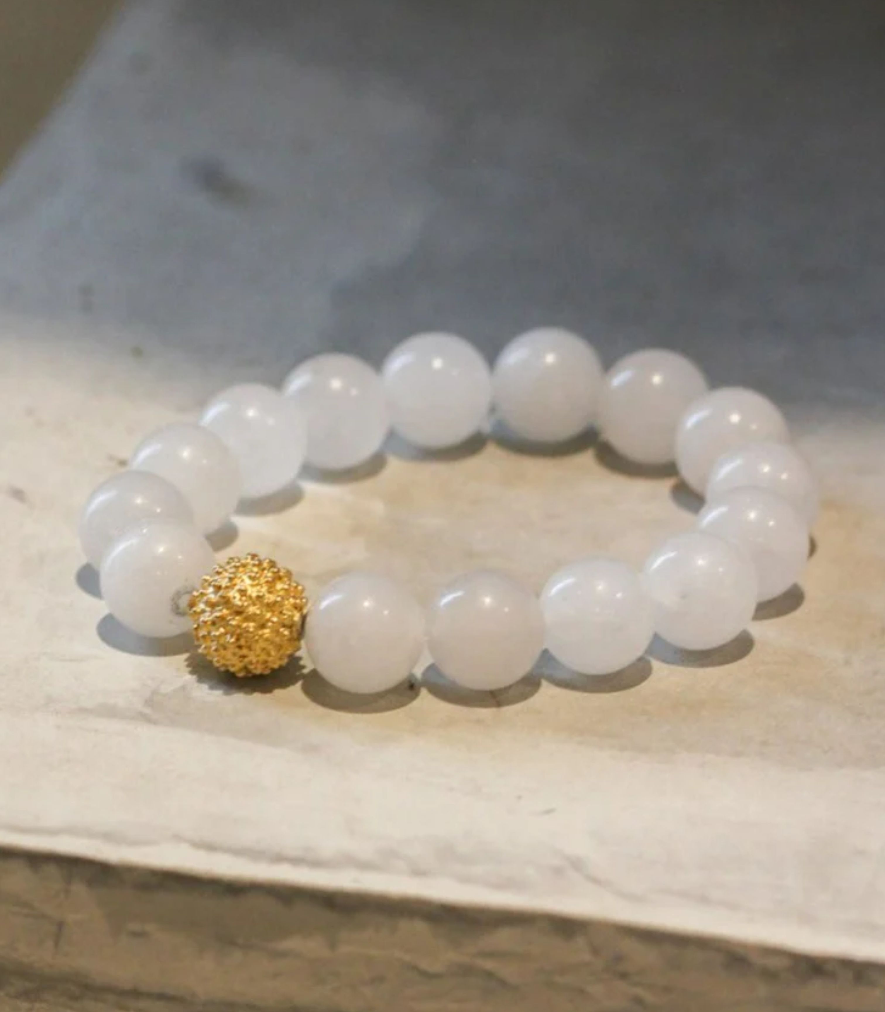 Buwan Tambourine Bracelet in White - AMAMI