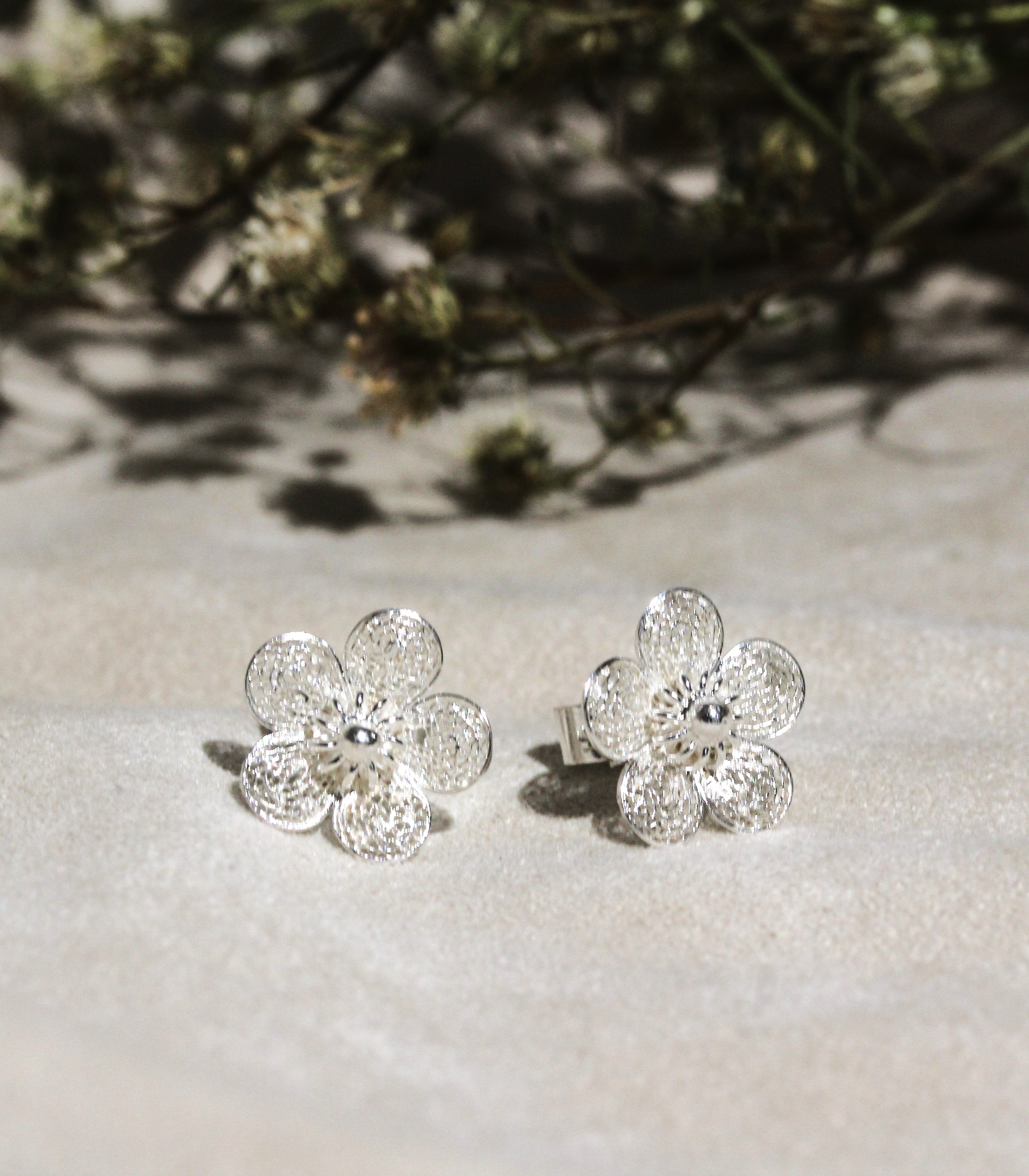 Sampaguita Filigree Stud Earrings in Silver - AMAMI