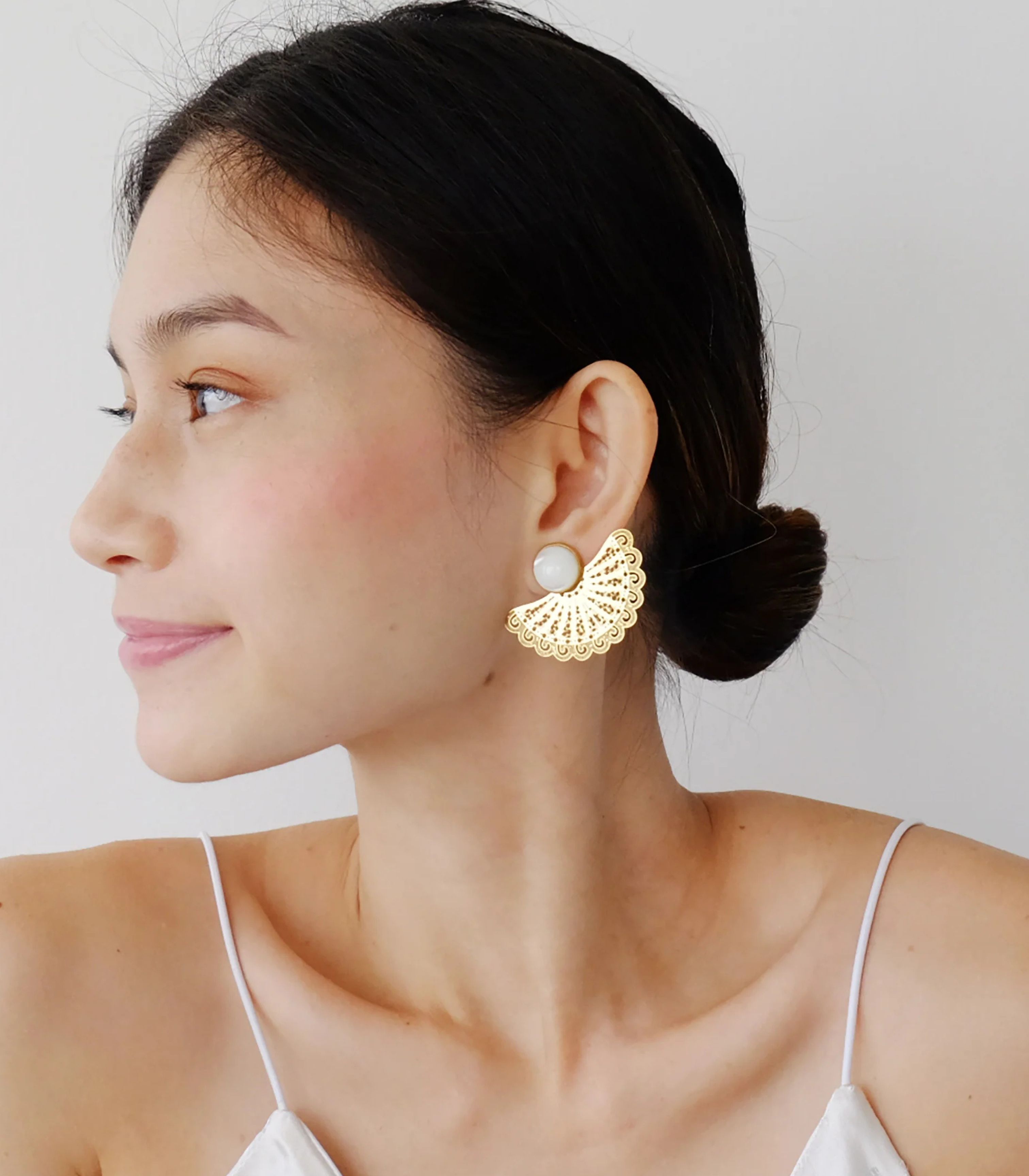 Abaniko Earrings in Mother of Pearl - Lily Jewelry