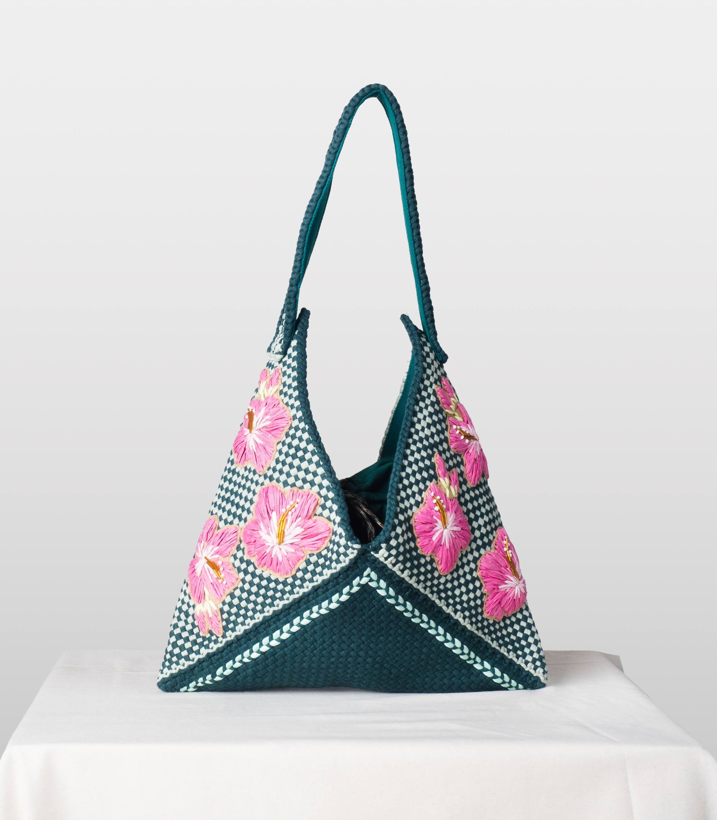 Philippine Flowers Convertible Puso Wedding Tote in Gumamela  R2R