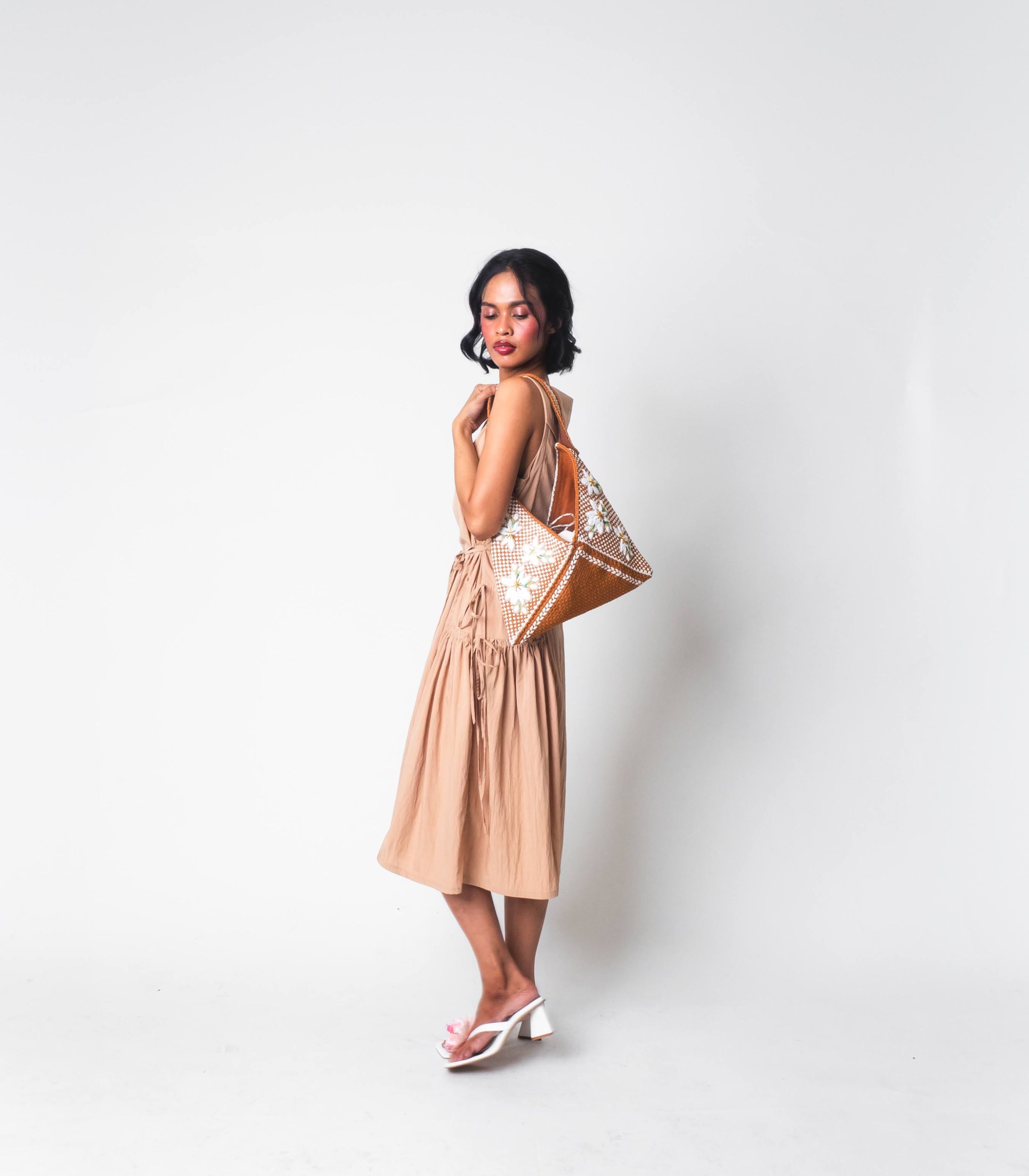 Sampaguita Philippine Flowers Convertible Puso Wedding Tote - R2R