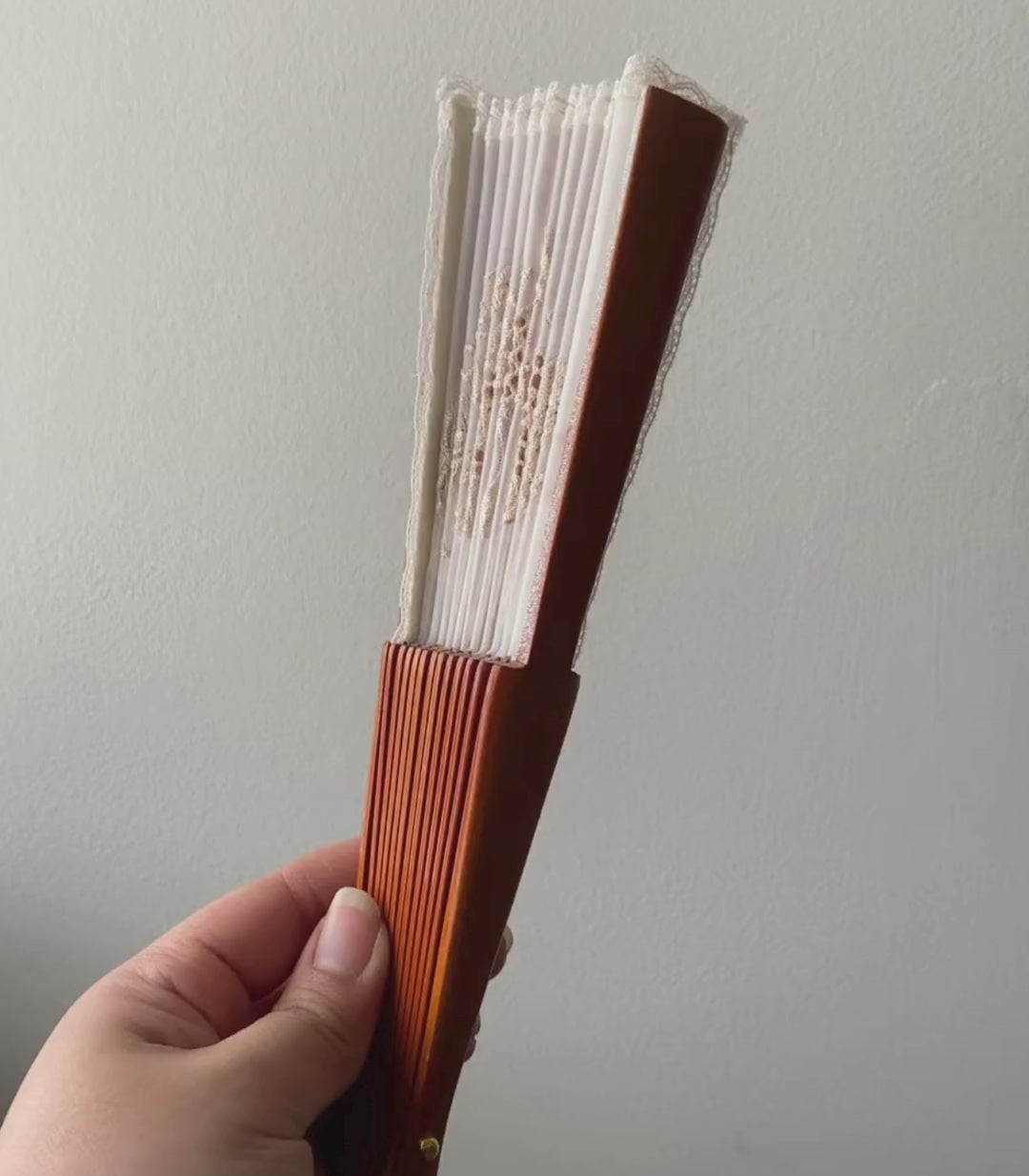 Pamaypay Filipino Hand Fan (Brown)