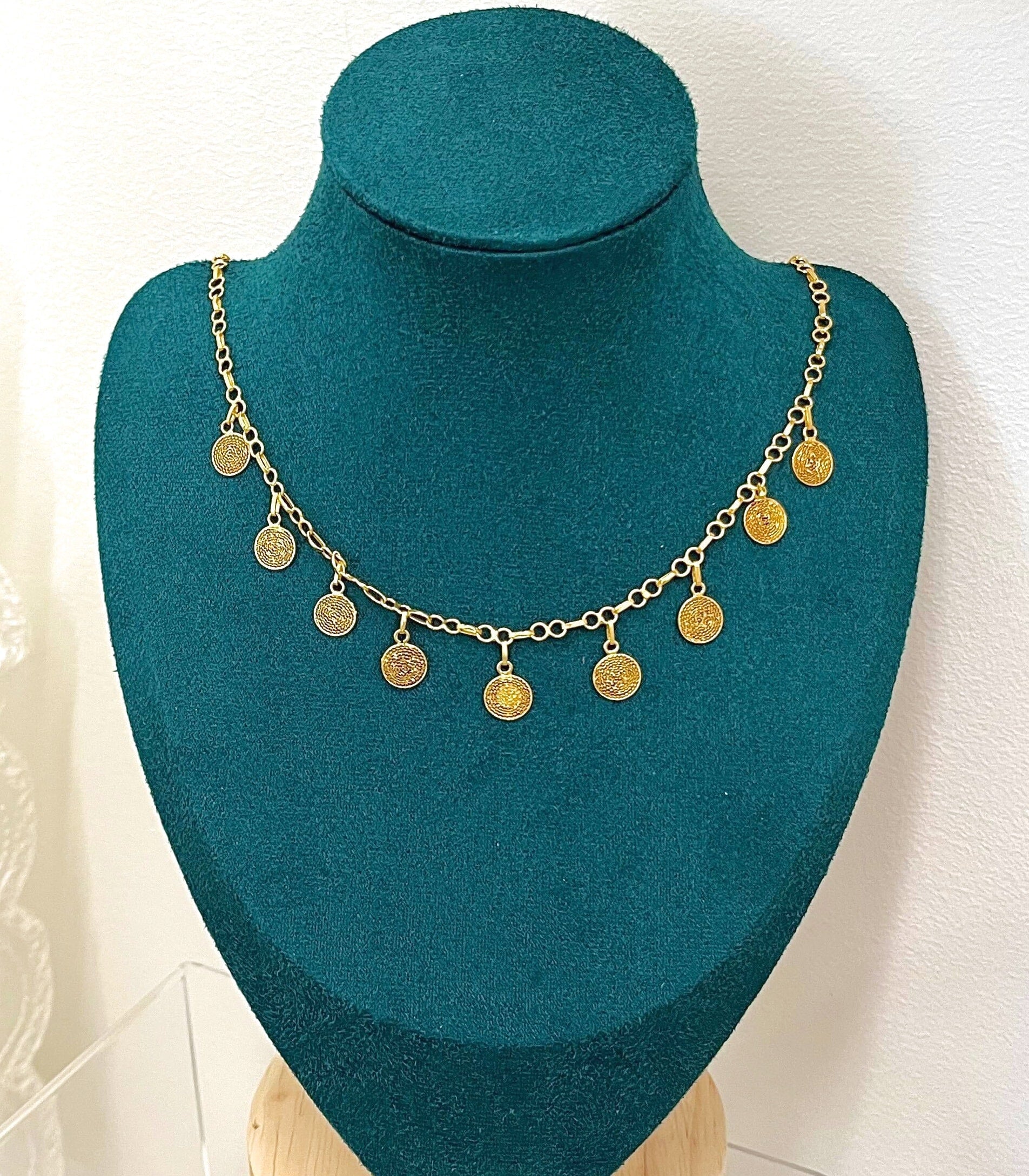 Dionne Gold Disc Charm Choker - AMAMI