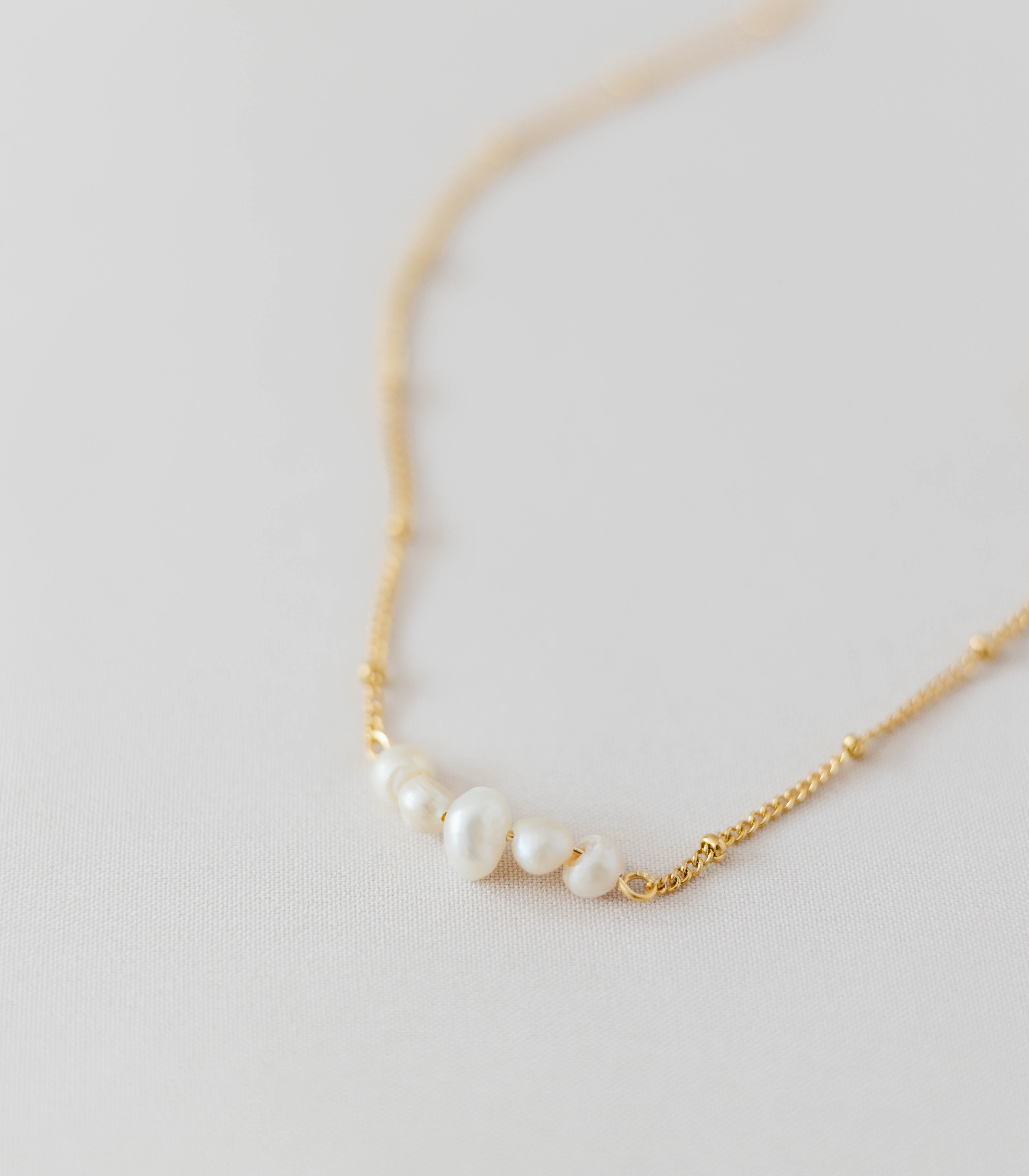 Alegre Multi Pearl Necklace - Arete