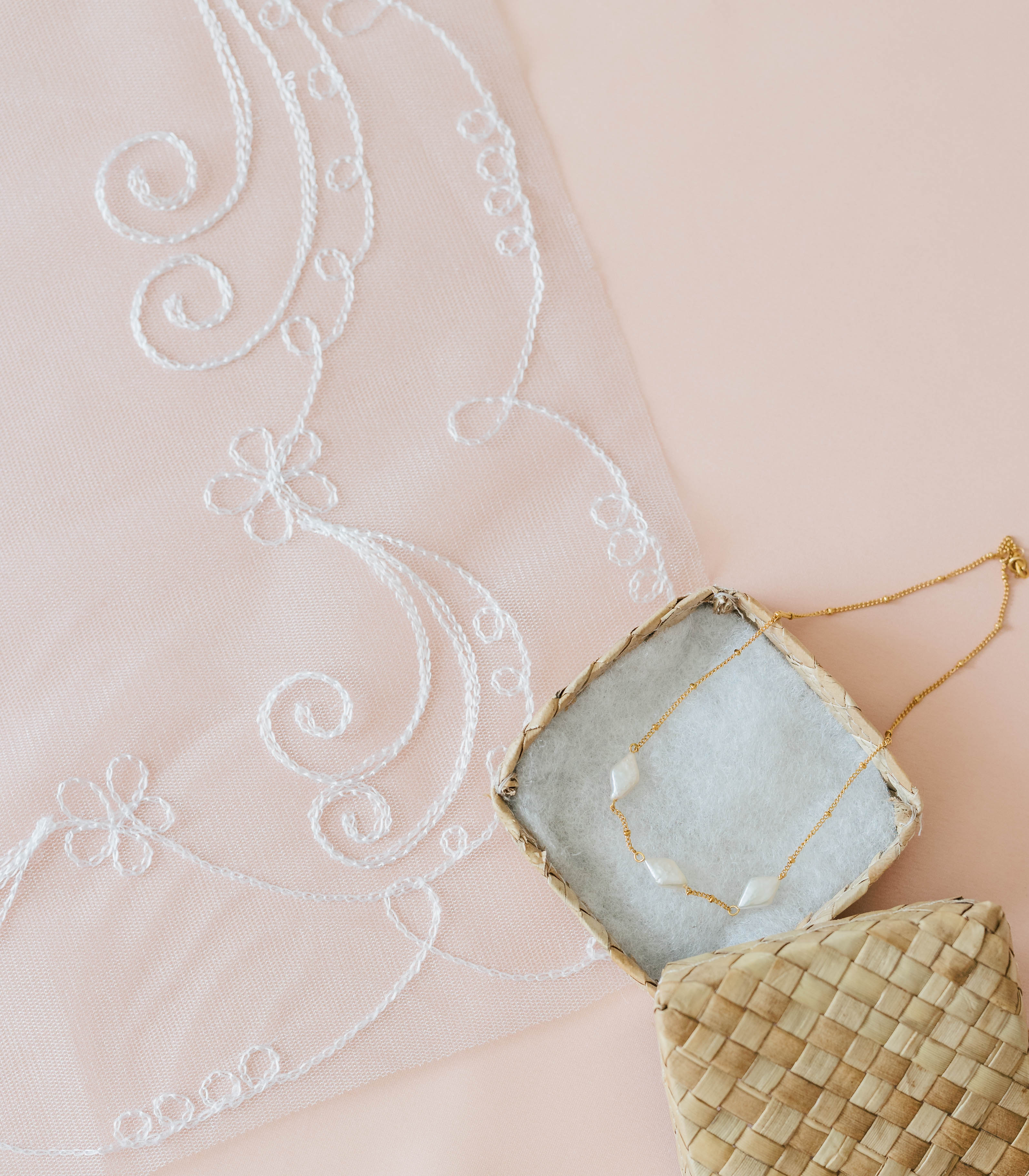 The Minimalist Filipino Unity Veil - The Wedding Library