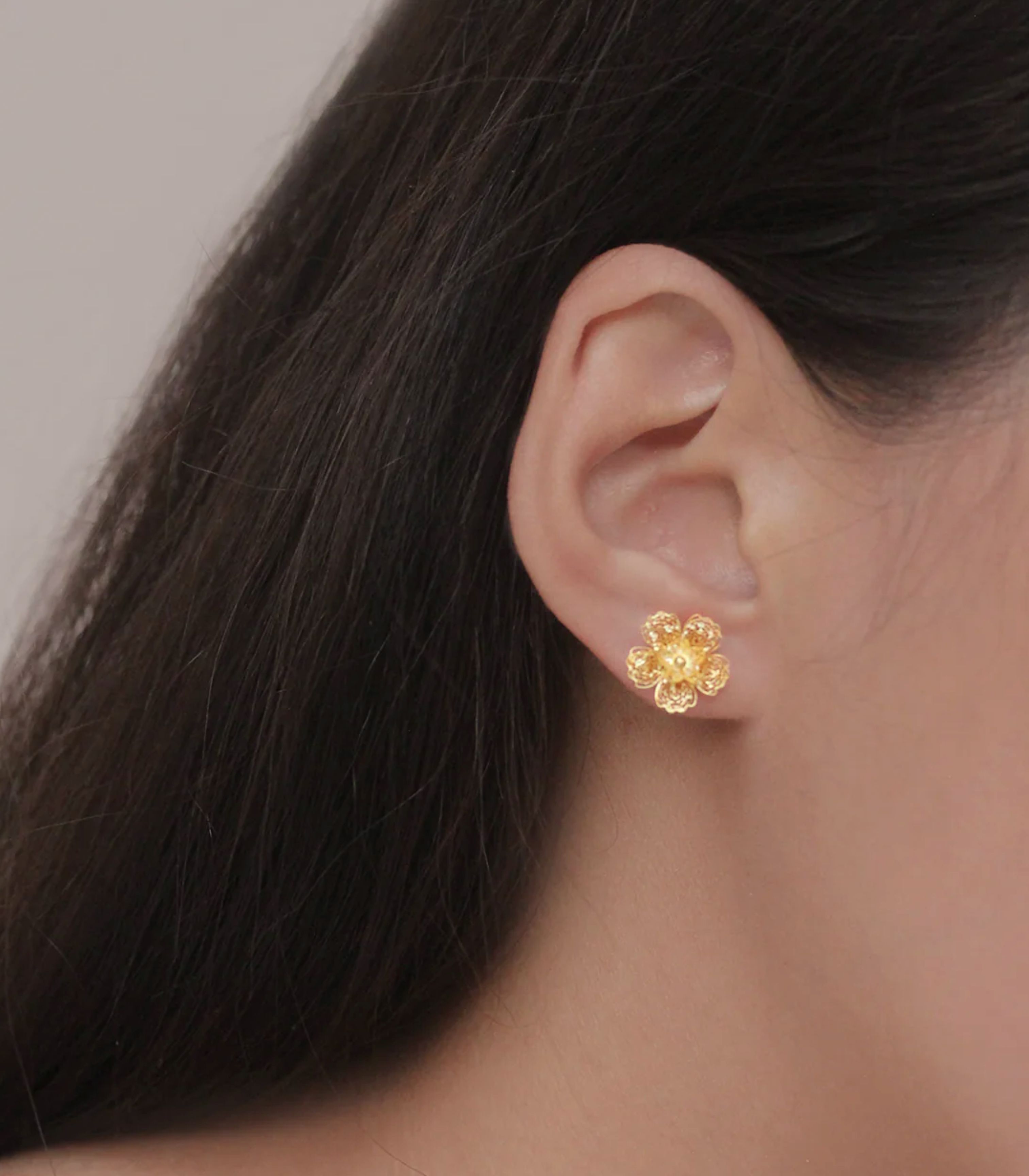 Gumamela Filigree Stud Earrings in Gold - AMAMI