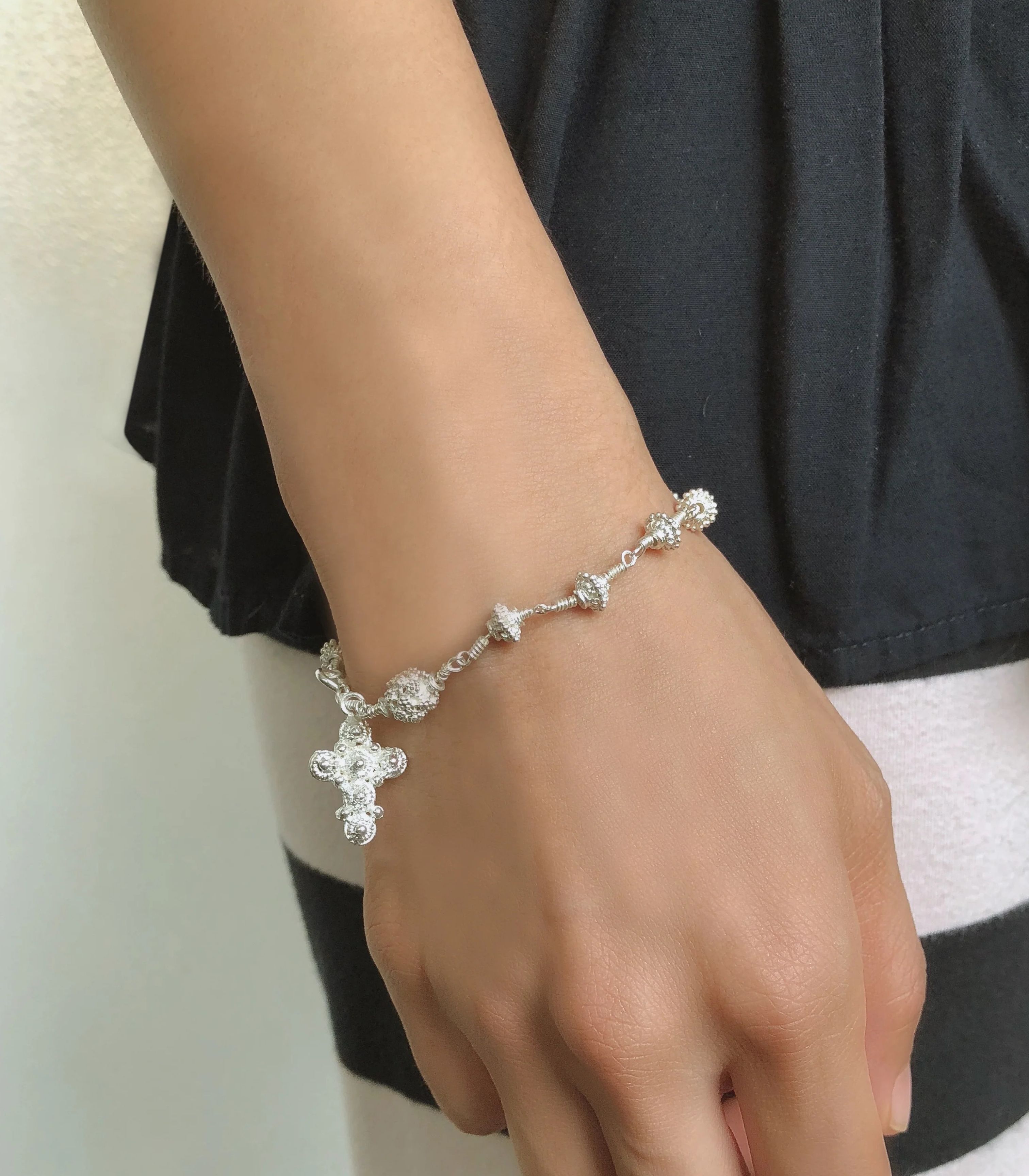 Rosary Cross Bracelet in Silver - AMAMI