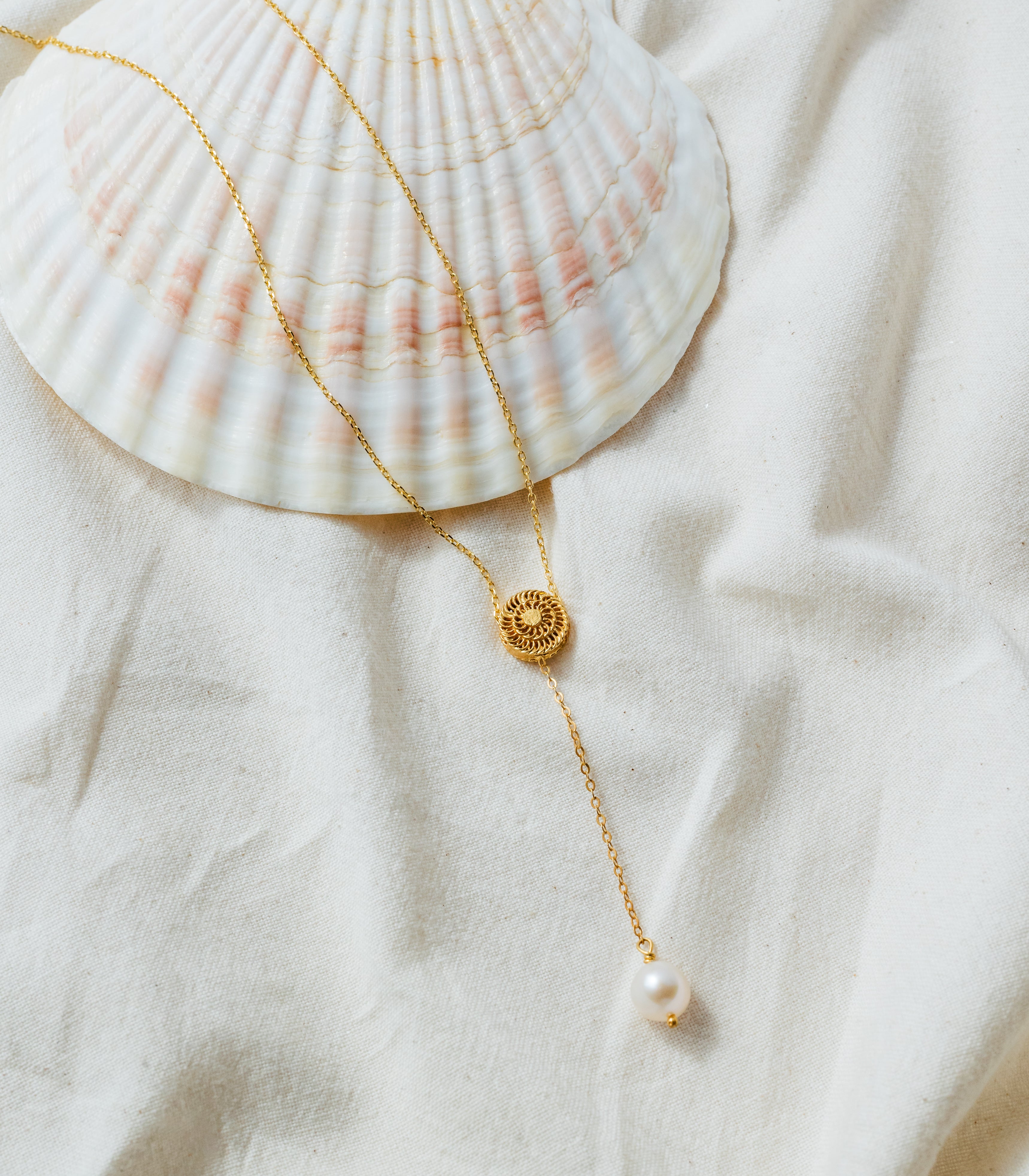 The Padumna Pearl Tamburin Necklace - AMAMI