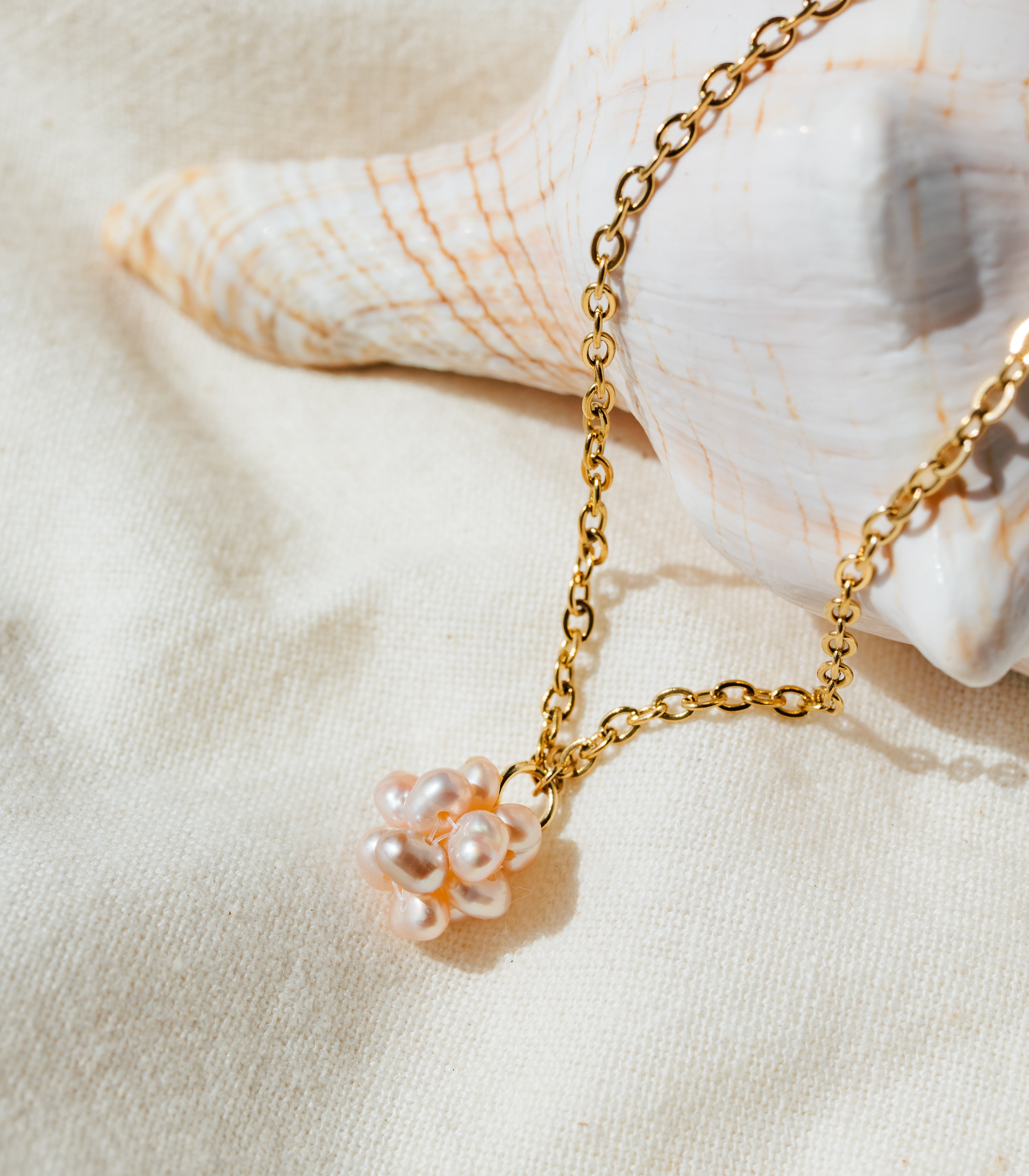 Atis Pearl Necklace - Arete