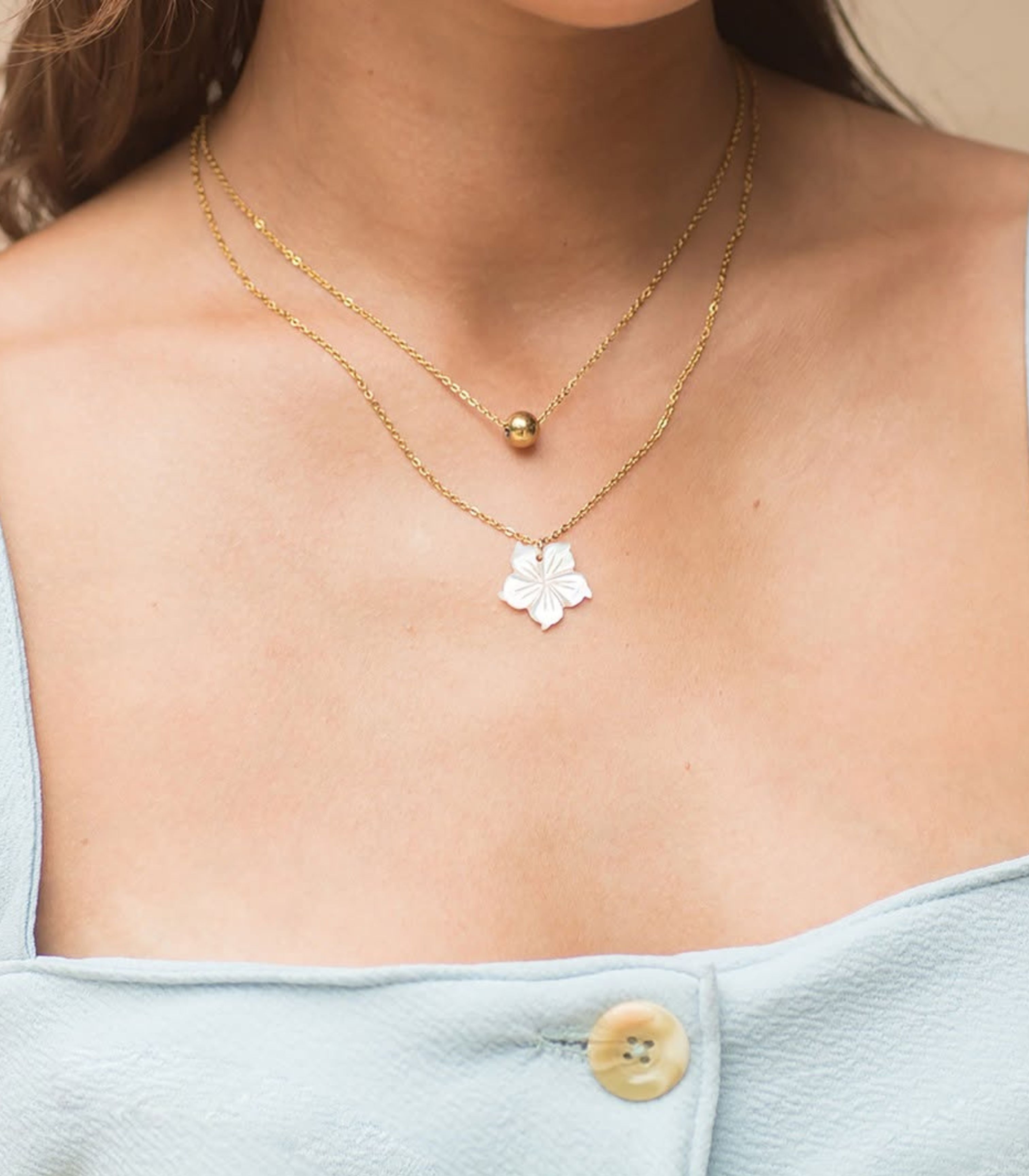 Dini Necklace in Mother of Pearl