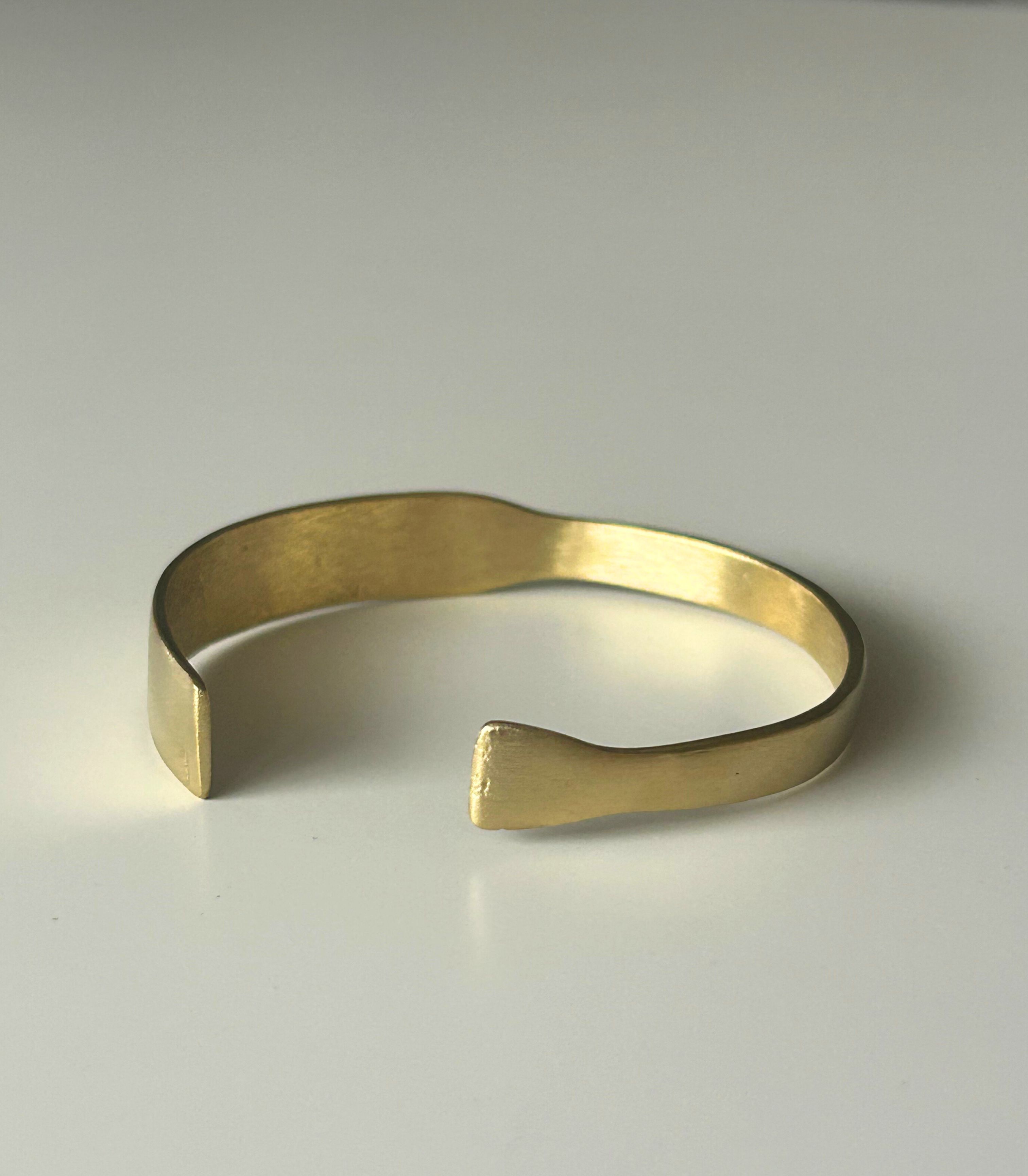 Kwa Oar Brass Cuff Bracelet 
- Sesotunawa