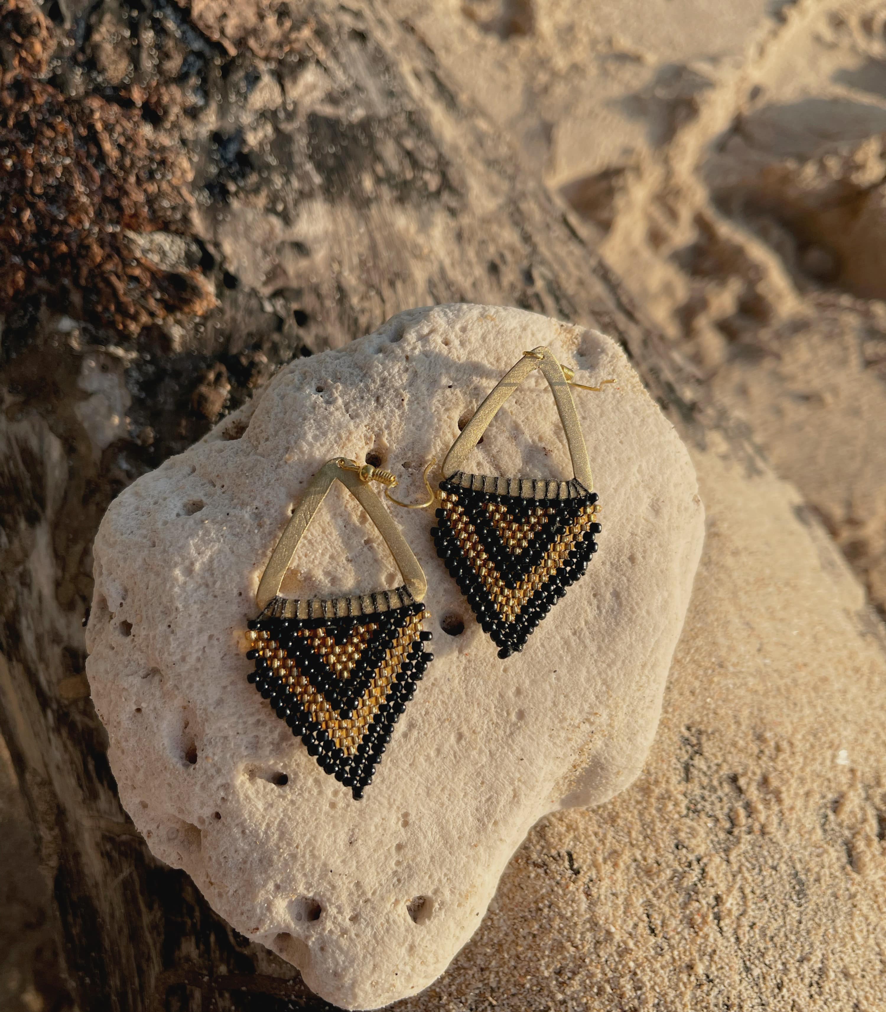Segebot Friendship Earrings - Sesotunawa