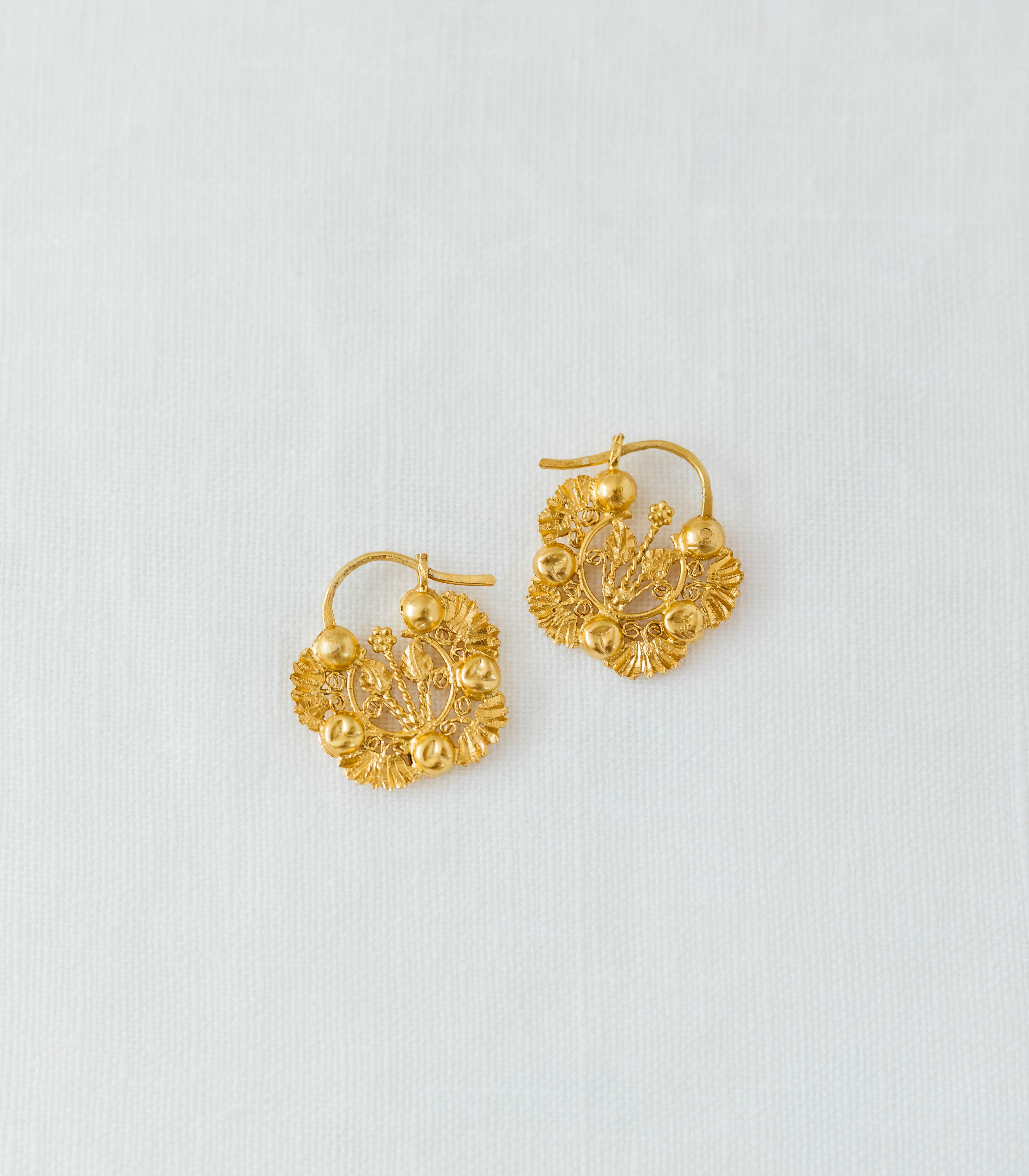 Felicia Creolla Earrings - AMAMI