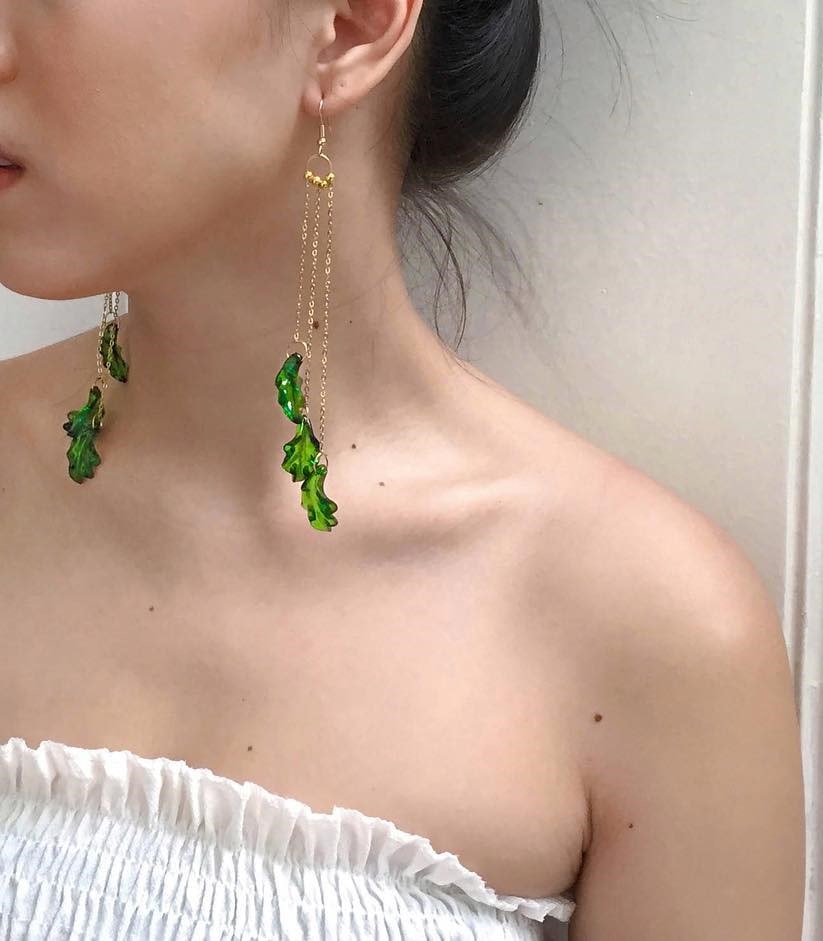 Palm Three Drop Earrings - Arete