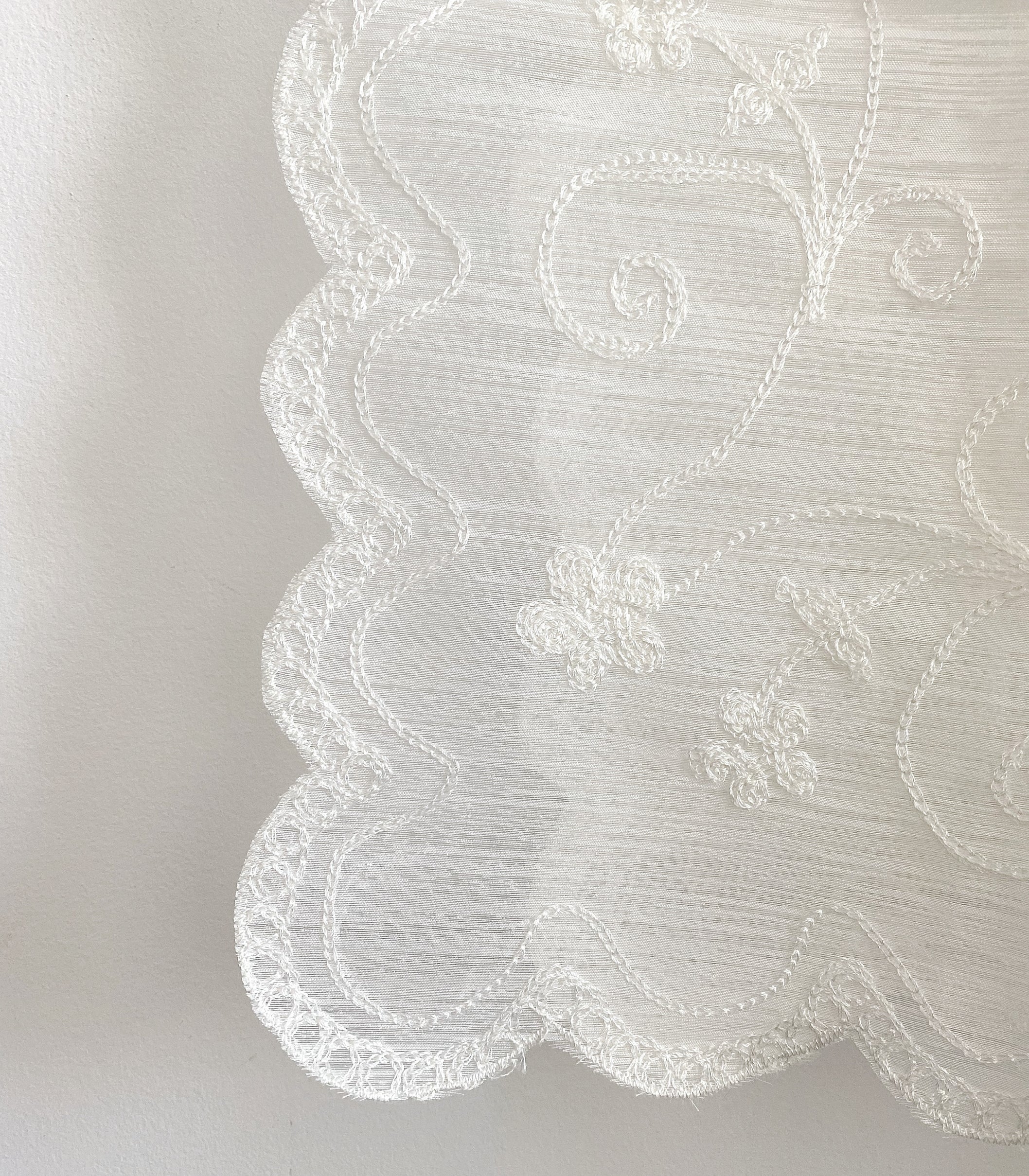 Jusilyn Unity Veil - Off-White - Wedding Library