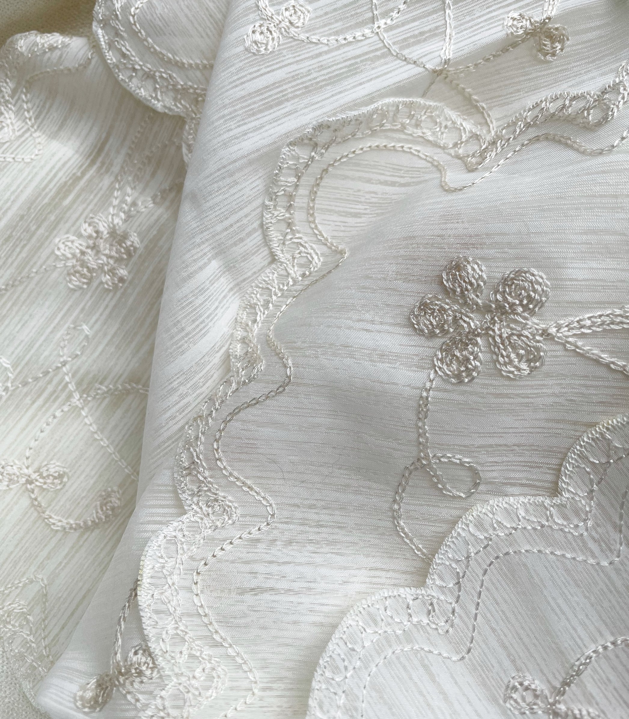 Jusilyn Unity Veil - Off-White - Wedding Library